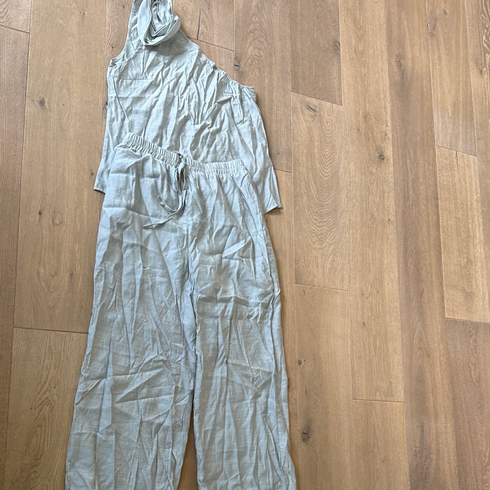 Brand New - Never Worn Pale Green/Gray Wide-Leg Jumpsuit with Drawstring Waist